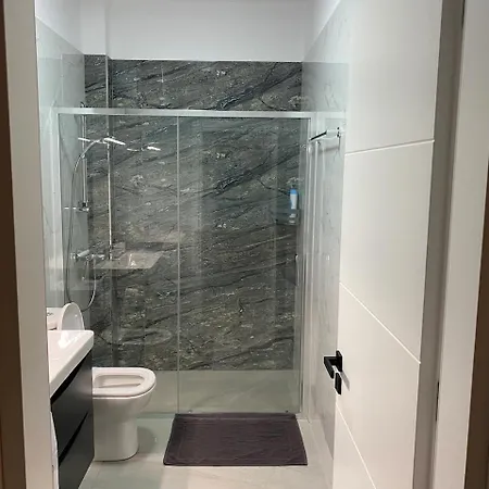 Sea Breeze Appartement Golem (Tirana)